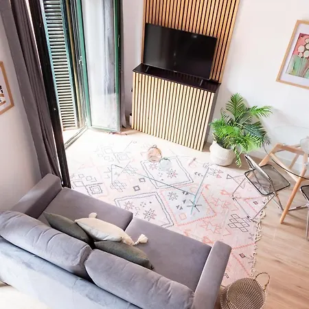 아파트 Tourist House Alfalfa *