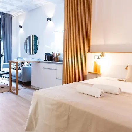 Tourist House Alfalfa * Севилья