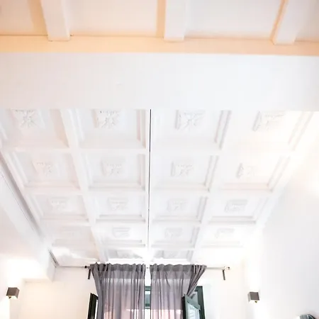 Апартаменты Tourist House Alfalfa *
